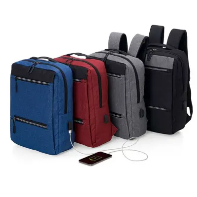 Mochila de Nylon Usb 18l Mc25
