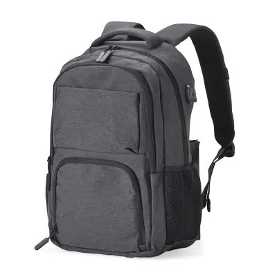 Mochila de Poliester Usb