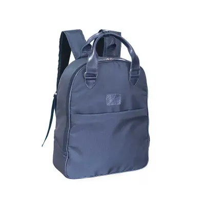 Mochila em Nylon Com Detalhes em Couro