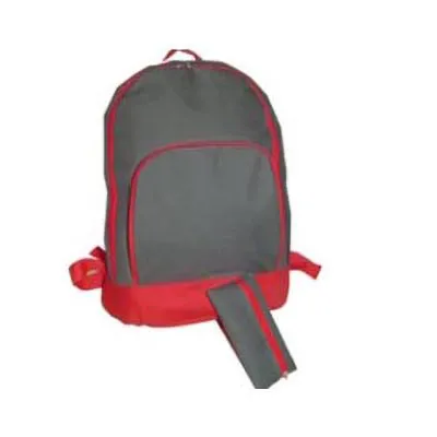 Mochila em Poliester 600 Com Bolso Frontal e Estojo Personalize ja a Sua