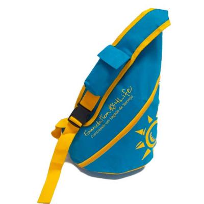 Mochila Transversal Com Bolso na Alca
