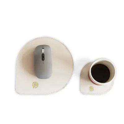 Mouse pad e porta-copo