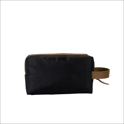 Necessaire Curitiba Preta Com Detalhe Caramelo