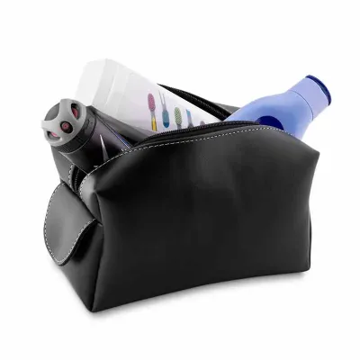 Necessaire de Sintetico Com Pegador Lateral