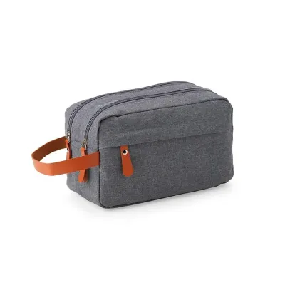 Necessaire em Poliester e Couro Sintetico