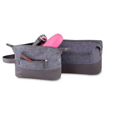 Necessaire em Poliester e Sintetico