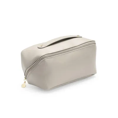 Necessaire em pu
