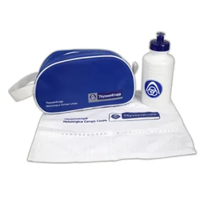 Necessaire Nylon Com Toalha de Mao e Squeeze