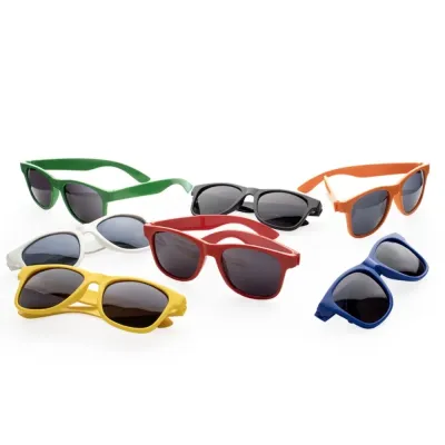 Oculos de Sol Plastico