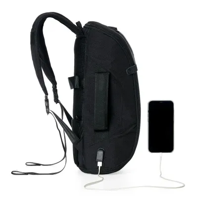 Pasta Maleta para notebook em tecido poliéster 600D e interior 210D.\r\nParte externa:\r\n1 Bolso...