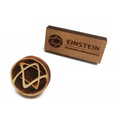 Pin em madeira ou MDF personalizado