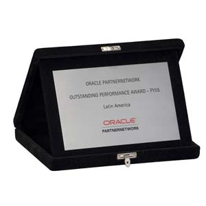 Placa de Homenagem em Aco Inox Com Acabamento em Estojo de Veludo Especial Personalize ja o Seu