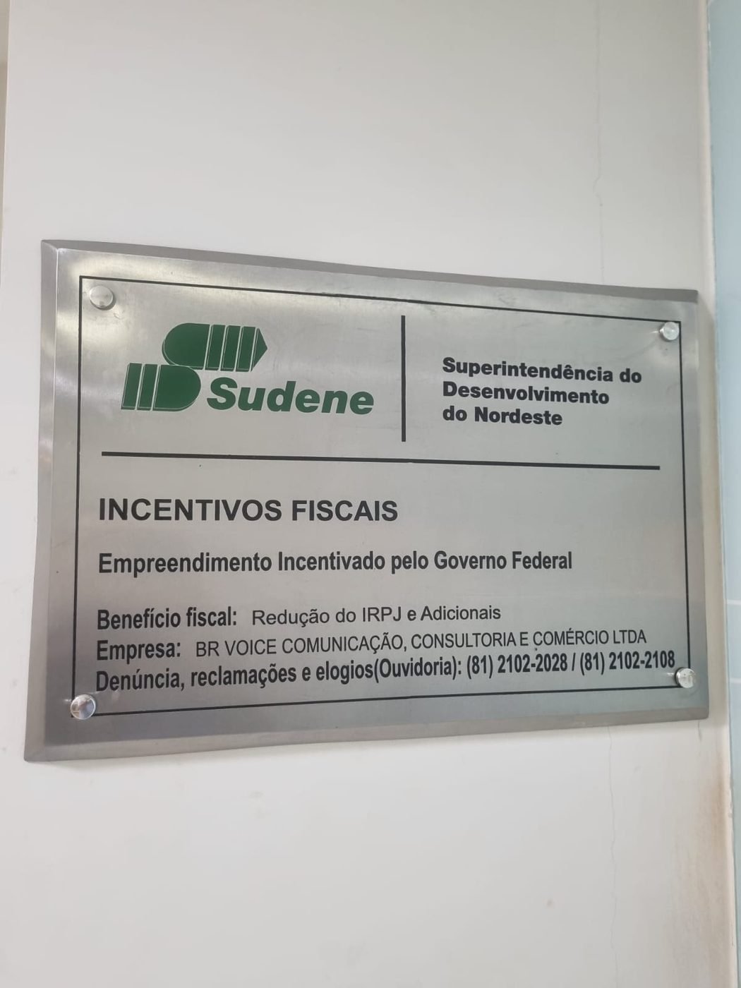 Placas e Sinalização em Sua