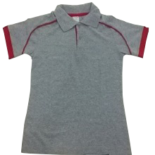 Polo feminina com detalhes