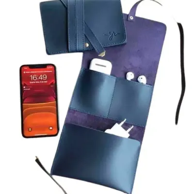 Porta Celular e Carregadores em Sintetico