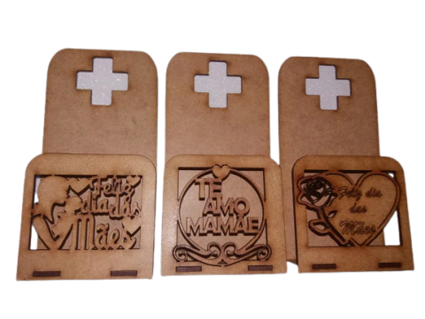 Porta Celular para Tomada personalizados em mdf 3mm