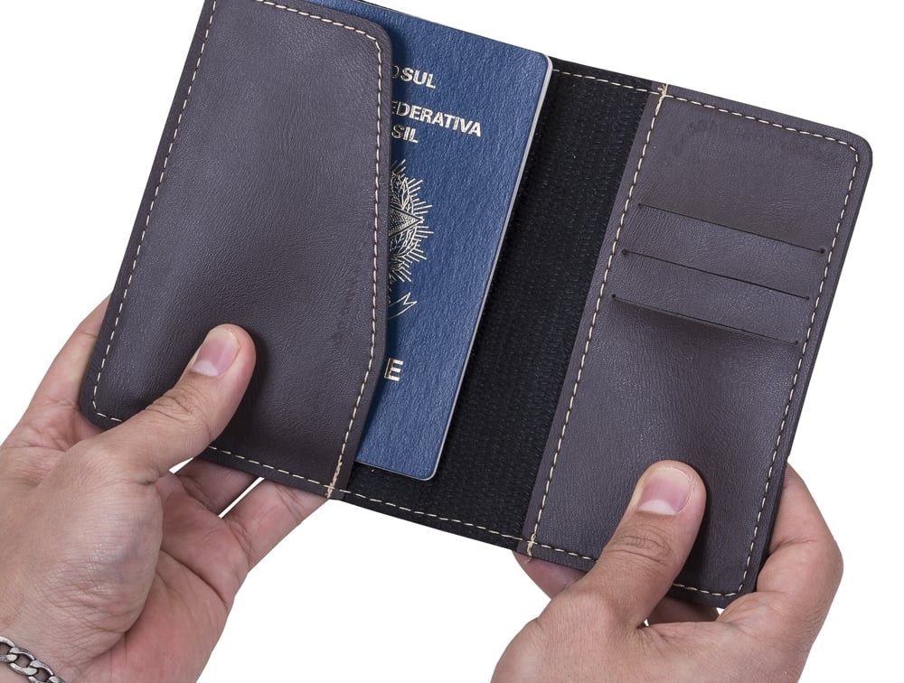 porta passaporte bidins em couro sintético 13123B