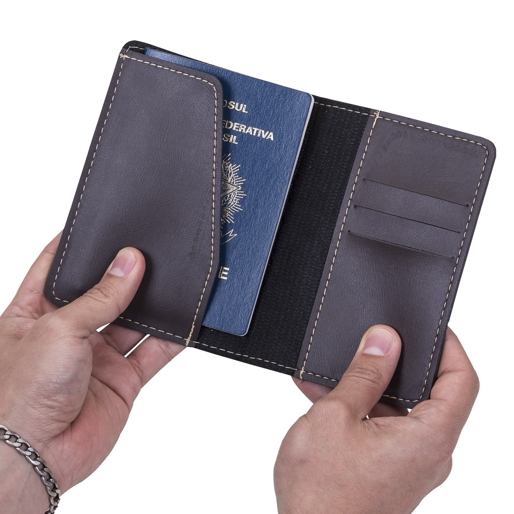 Porta Passaporte em Couro Sintético