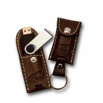 Porta Pen Drive Confeccionado em Couro Legitimo Sintetico ou Ecologico Recouro Fechamento Por bo