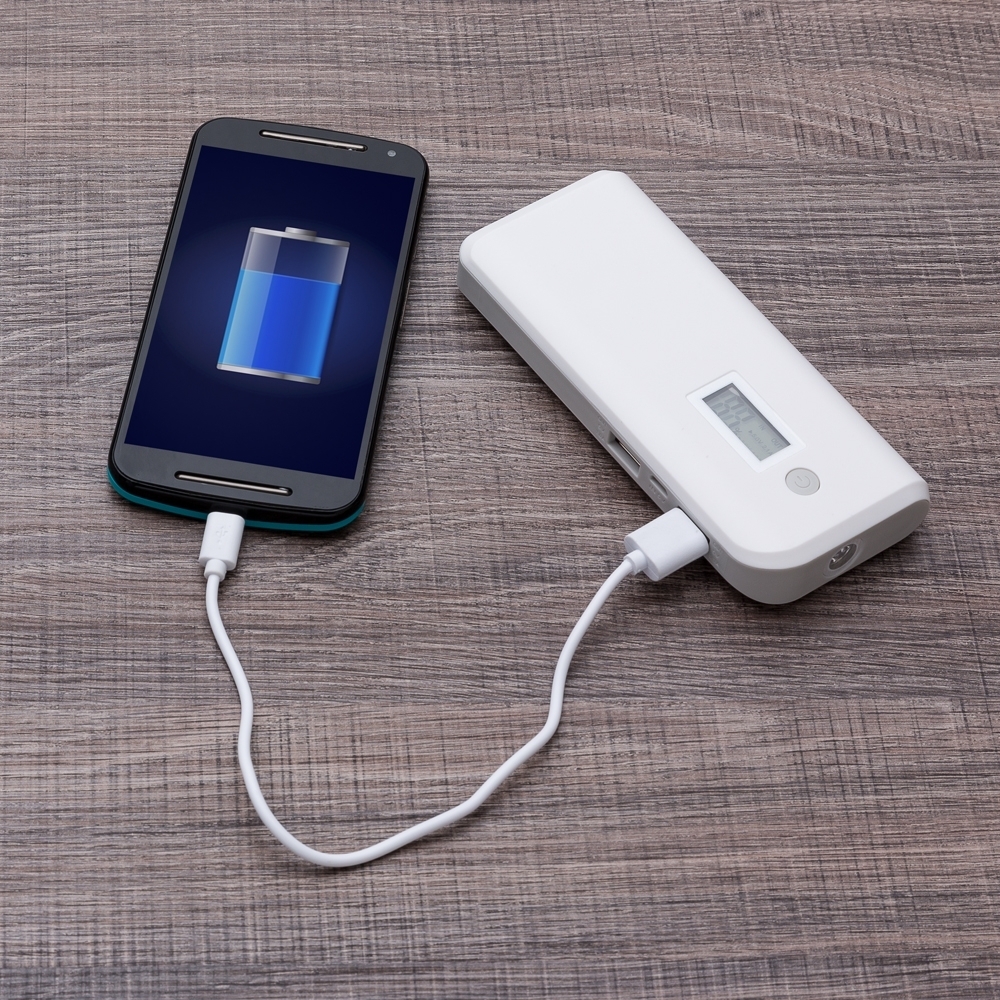 Powerbank Plástico com Lanterna Personalizado — foto 2