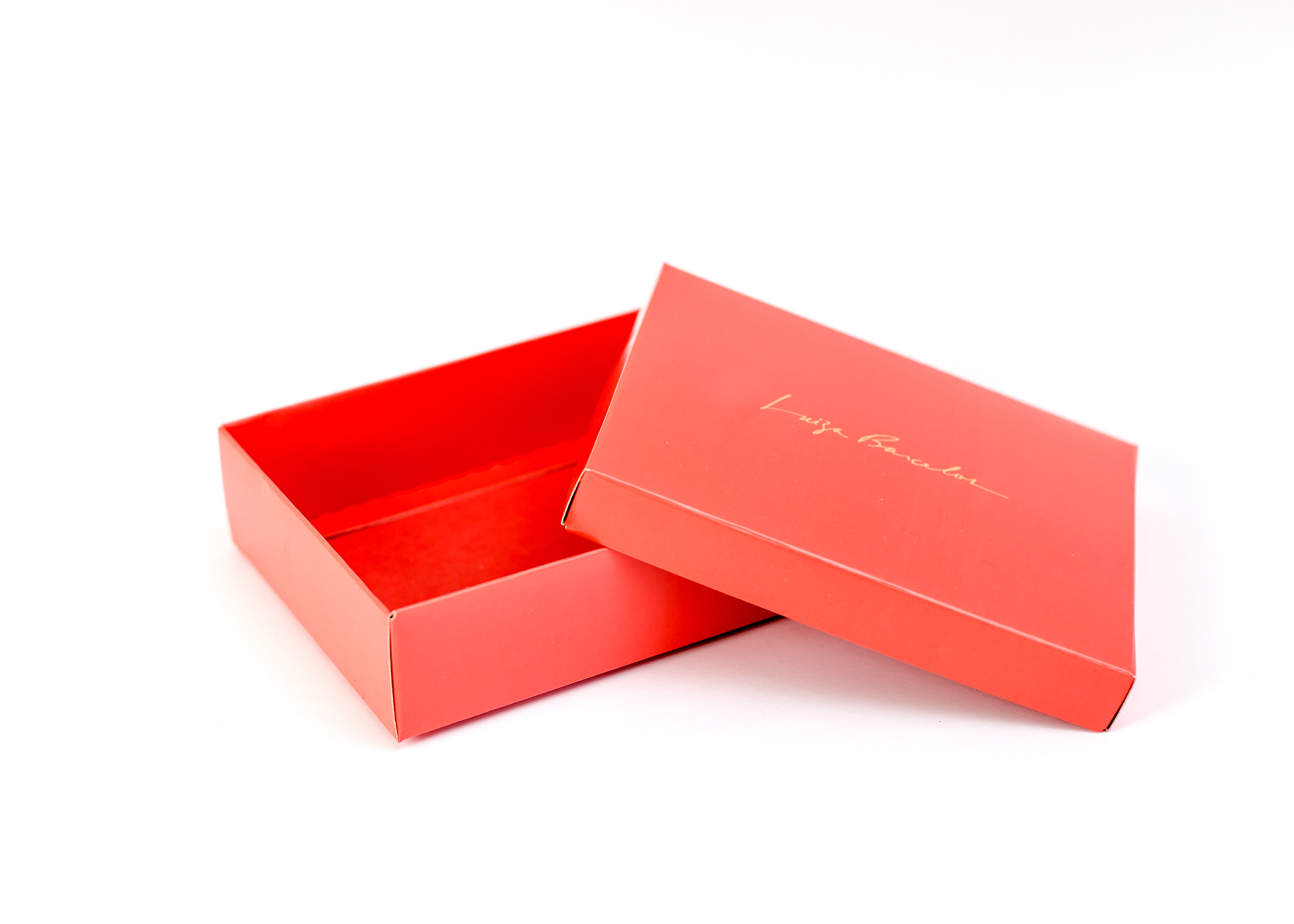Caixas com tampa personalizadas