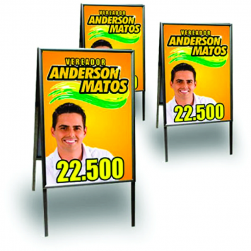 Cavalete em metalon personalizado