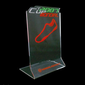 Troféu personalizado confeccionado em acrílico