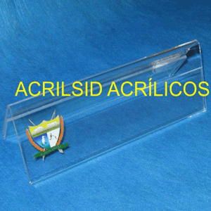 Display de mesa em "V" personalizado