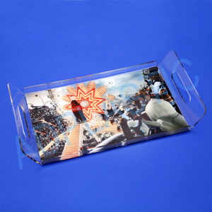 Bandeja em acrílico cristal personalizado