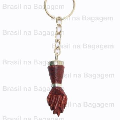 Esse chaveiro de madeira personalizado