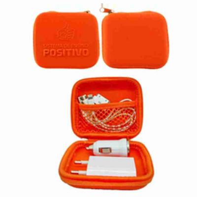 Kit personalizado com carregador