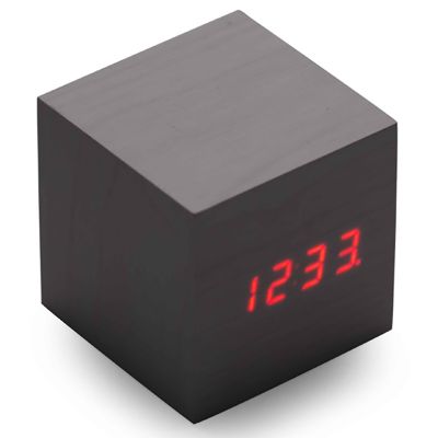 Relógio com funcionamento sonoro personalizado