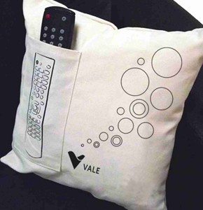 Almofada Porta Controle em Lona Personalizada