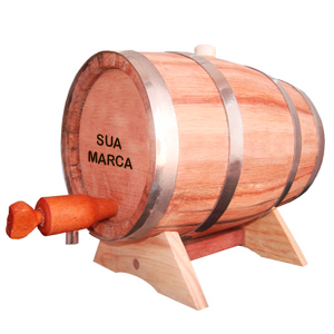 Barril de Carvalho em Madeira Personalizado