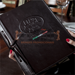 Cardápio em Couro Personalizado