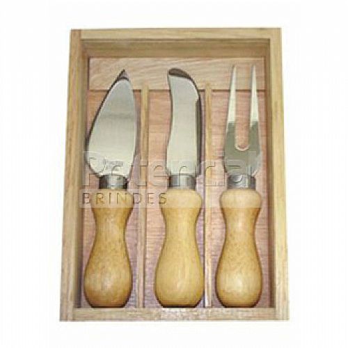 Kit para queijos personalizado, com 3 peças.