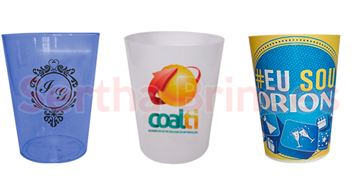 Copos Plásticos 250ml.