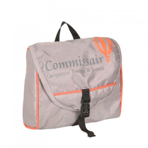 Necessaire modelo cabide personalizada