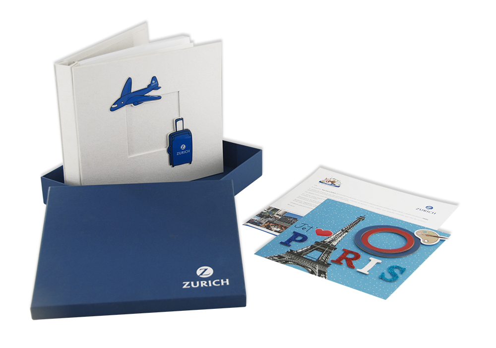 Álbum de Fotos com Kit de Scrapbooking Personalizado
