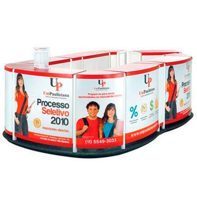 Quiosque Montreal tubular de pvc logo faculdade