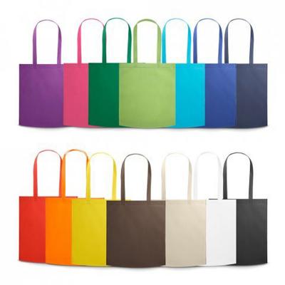 Sacola em non-woven termo-selado com alças de 75 cm é a escolha ideal para quem busca praticidade...