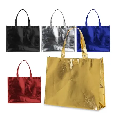 Sacolas em TNT metalizadas