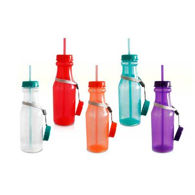 Squeeze Retro Com Tampa e Canudo 600 ml
