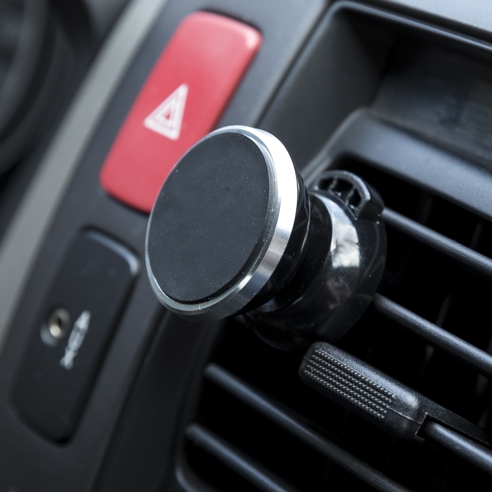 Suporte veicular magnético personalizado — foto 2