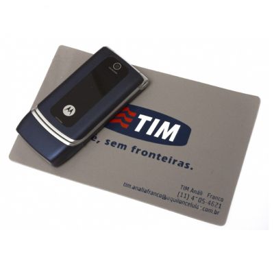 Tapete Magico Aderente ao Celular ou Outros Objetos Para Colocar Sobre o Painel ou a Calca o Fixy e