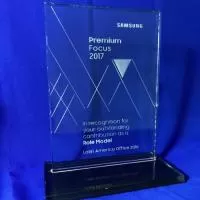 Trofeu De Cristal Ou Vidro Personalizado